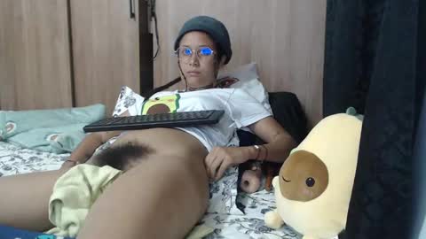 Snapshot of emmasweet95 chatting on 10, 1, 2025 emmasweet95 online show from 10, 1, 2025