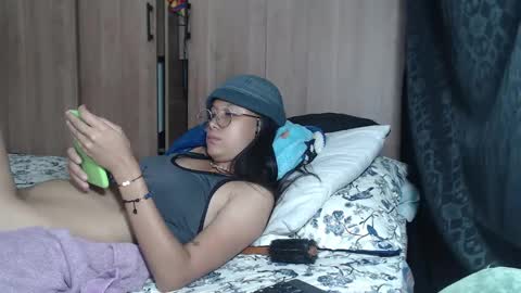 Snapshot of emmasweet95 chatting on 15, 1, 2025 emmasweet95 online show from 15, 1, 2025
