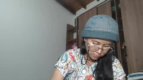 Snapshot of emmasweet95 chatting on 23, 1, 2025 emmasweet95 online show from 23, 1, 2025