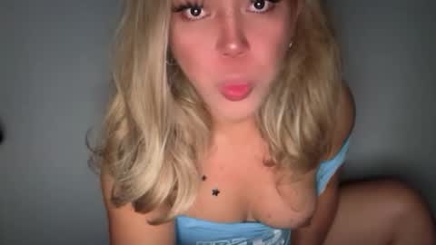 YourDreamGirl Emma  online show from 11, 2, 2026