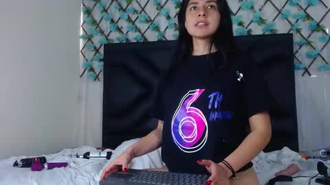  Emma  online show from 26, 11, 2025