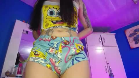 Snapshot of emmaxx7 chatting on 5, 5, 2026 Emma online show from 5, 5, 2026