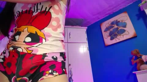 Snapshot of emmaxx7 chatting on 8, 5, 2026 Emma online show from 8, 5, 2026
