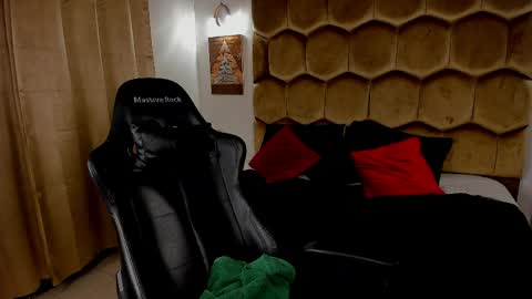 EMMETT COLLINS online show from 28, 3, 2026