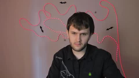 Snapshot of emmet_storm chatting on 31, 10, 2025 Emmet online show from 31, 10, 2025