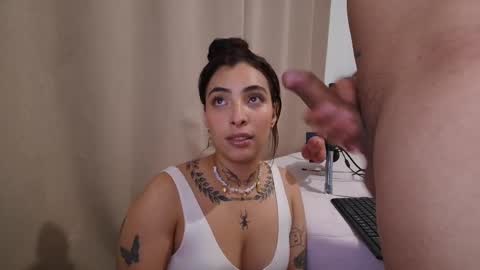 emmi_11 online show from 8, 1, 2026