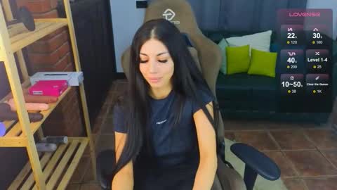 Mia online show from 22, 11, 2025