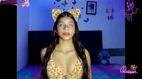 Snapshot of emmie_bunny chatting on 29, 6, 2026 Emmie online show from 29, 6, 2026