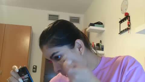 emmie online show from 31, 10, 2025