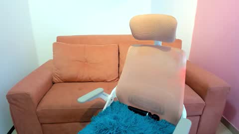 Emmi online show from 6, 1, 2026