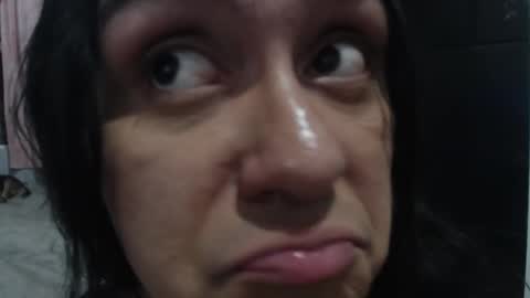 Snapshot of emmiily chatting on 3, 2, 2025 Emely online show from 3, 2, 2025