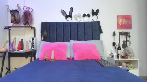          online show from 22, 1, 2025