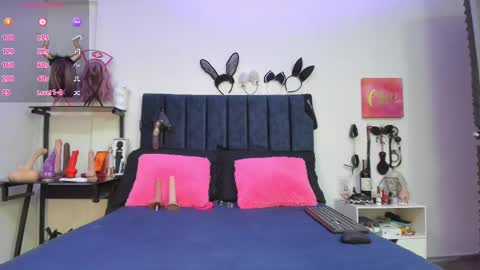          online show from 25, 2, 2025