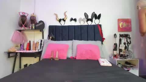          online show from 21, 7, 2026