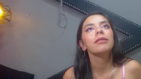 Snapshot of emmily_owenn chatting on 20, 10, 2025 emmily_owenn online show from 20, 10, 2025