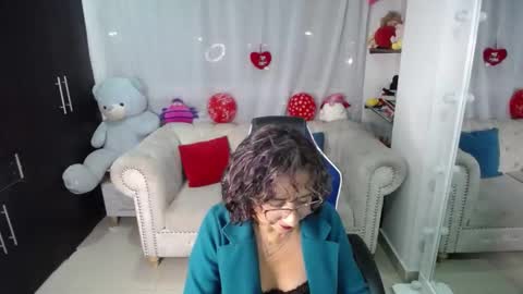 Snapshot of emmilychevalier chatting on 20, 2, 2025 Emmily online show from 20, 2, 2025