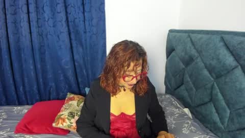 Emmily online show from 21, 4, 2026