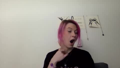 emmwarr1514 online show from 11, 2, 2026