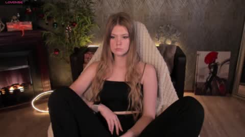 Emmy Fearon online show from 21, 12, 2024