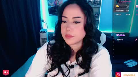 Snapshot of emmy_ruiz chatting on 25, 1, 2025 Emmy Ruiz - independent model online show from 25, 1, 2025