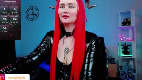 Emmy Bright     50  online show from 8, 1, 2025