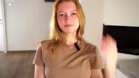 Snapshot of emmyleri chatting on 12, 9, 2025 Emmy online show from 12, 9, 2025