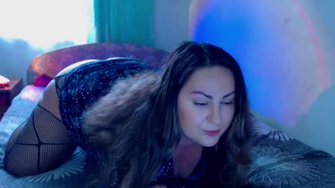 Snapshot of emmyxotty chatting on 2, 12, 2024 Emmy online show from 2, 12, 2024