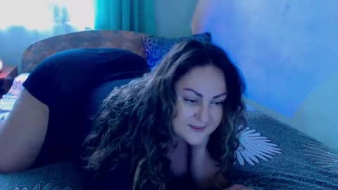 Snapshot of emmyxotty chatting on 3, 12, 2024 Emmy online show from 3, 12, 2024