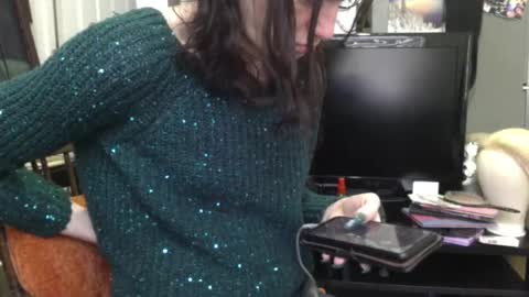 Snapshot of empusalamia chatting on 5, 2, 2025 empusalamia online show from 5, 2, 2025