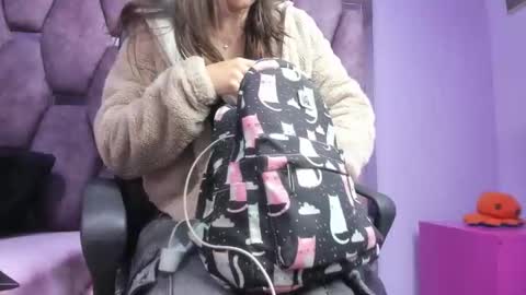 emy_latin online show from 26, 9, 2025