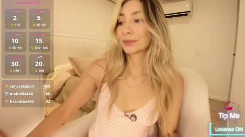 emyconneer online show from 19, 6, 2026
