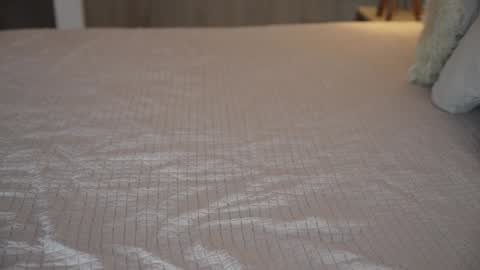 Eimi3 online show from 10, 12, 2024