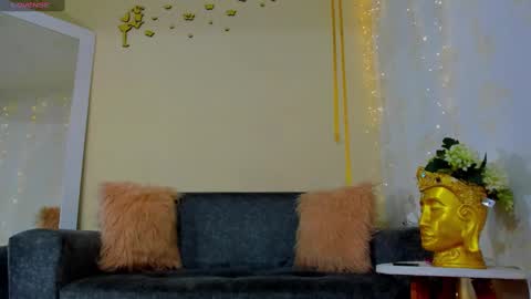 EMYLY  online show from 2, 2, 2025