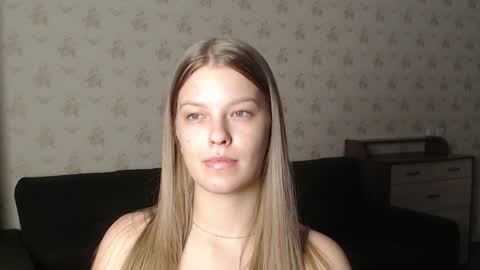 Snapshot of emysway chatting on 18, 1, 2025 EmySway online show from 18, 1, 2025