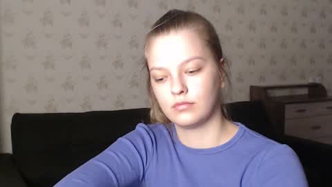 Snapshot of emysway chatting on 24, 2, 2025 EmySway online show from 24, 2, 2025
