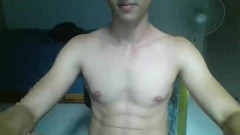 EnanoCulero online show from 24, 11, 2025