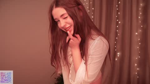 Snapshot of endlessmia chatting on 2, 1, 2025 Mia online show from 2, 1, 2025