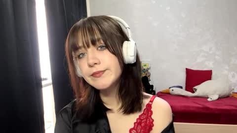 Snapshot of enedinahevia chatting on 4, 4, 2026 Margot online show from 4, 4, 2026