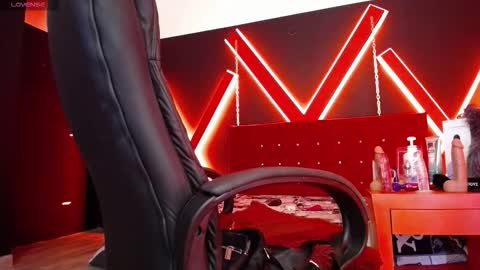 Engel online show from 28, 10, 2025