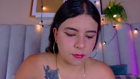 Snapshot of engelstone_ chatting on 9, 10, 2025 E N G E L online show from 9, 10, 2025