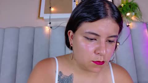 Snapshot of engelstone_ chatting on 21, 10, 2025 E N G E L online show from 21, 10, 2025