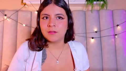 Snapshot of engelstone_ chatting on 21, 11, 2025 E N G E L online show from 21, 11, 2025