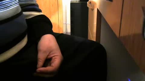 Snapshot of engin_83 chatting on 5, 4, 2026 engin_83 online show from 5, 4, 2026