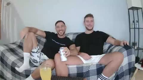 Englishladxxx online show from 18, 7, 2026