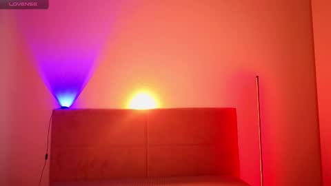 enjoyeverymoment_ online show from 25, 11, 2025