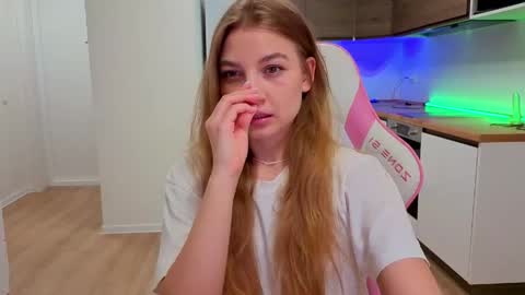 enjoyeverymoment_ online show from 10, 4, 2026