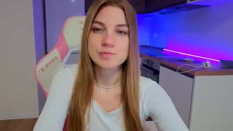 enjoyeverymoment_ online show from 22, 4, 2026