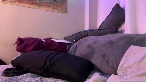 Luke online show from 4, 12, 2025