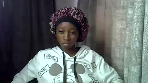 Snapshot of enkarxx chatting on 2, 10, 2025 enkarxx online show from 2, 10, 2025