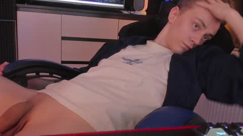 Enker online show from 5, 1, 2025